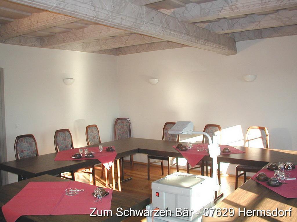 Hotel Zum Schwarzen Baer Hermsdorf  Zewnętrze zdjęcie
