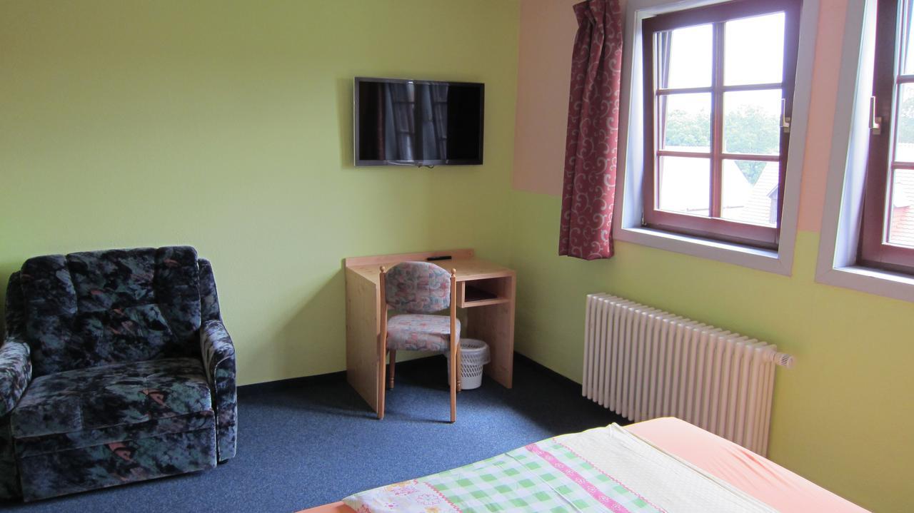 Hotel Zum Schwarzen Baer Hermsdorf  Zewnętrze zdjęcie